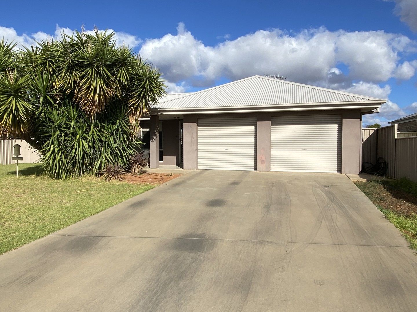 13 ZIRILLI AVENUE, Griffith NSW 2680, Image 0