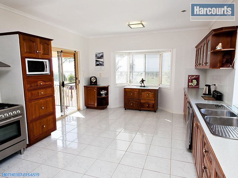 88-92 Cove Boulevard, River Heads QLD 4655, Image 2