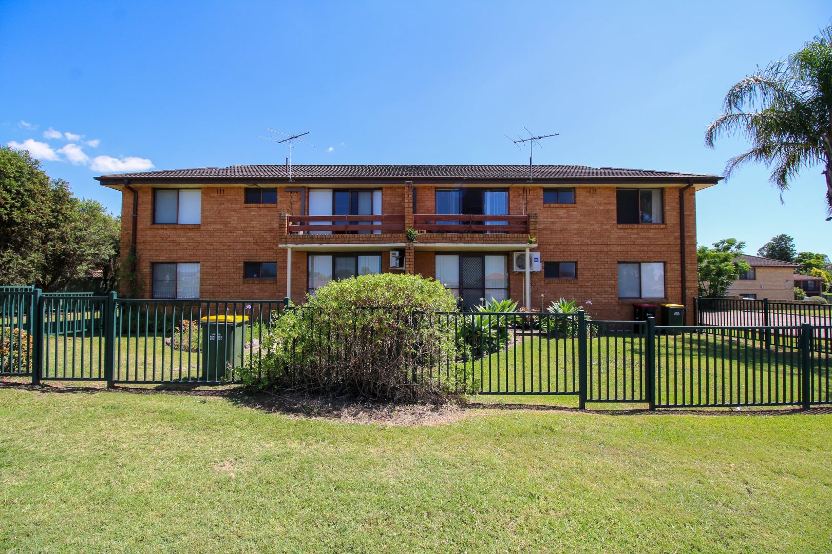 3-8/84 Blaxland Avenue, Singleton NSW 2330, Image 2