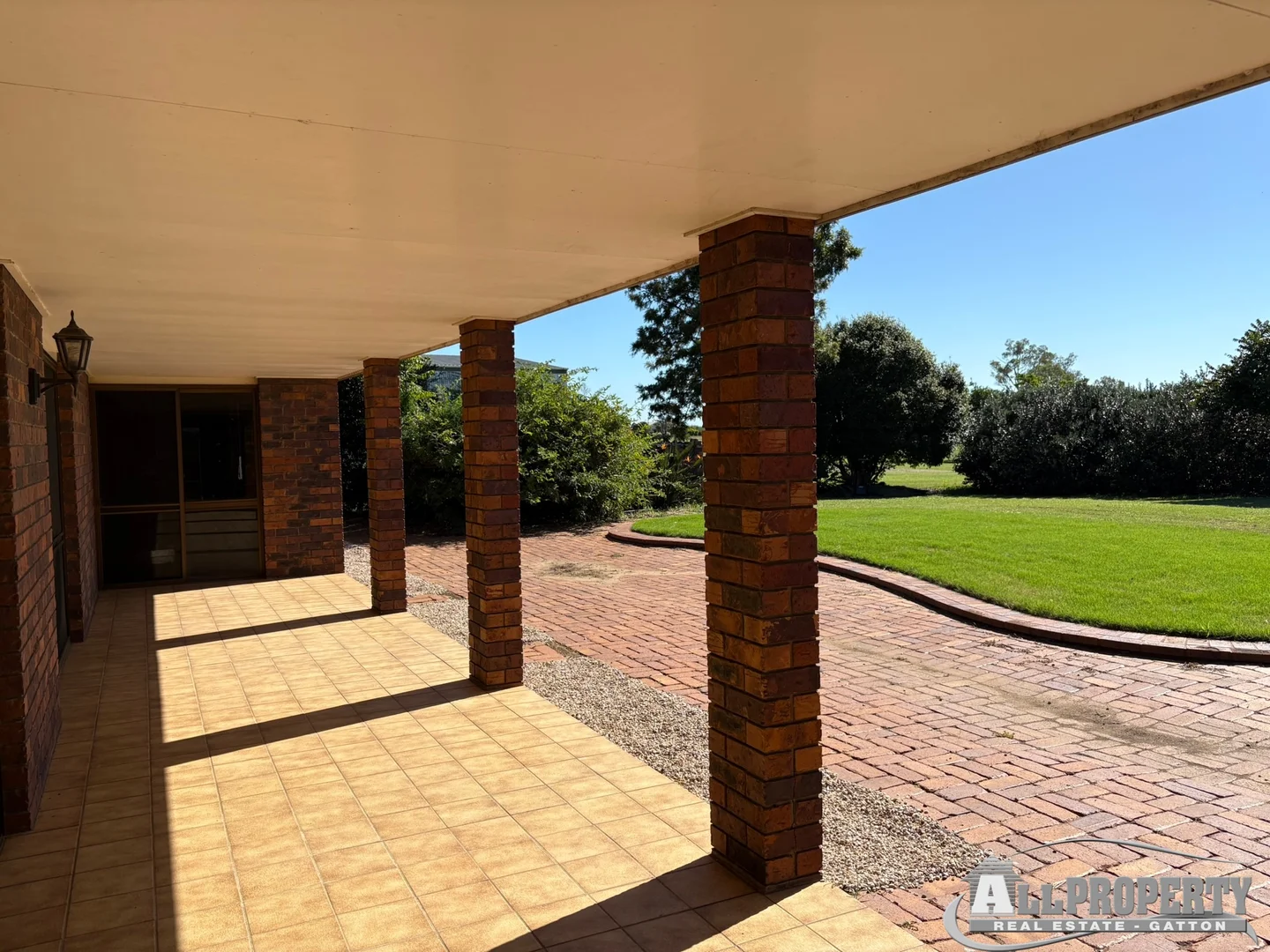 Additional image 12 of Lake Clarendon QLD 4343