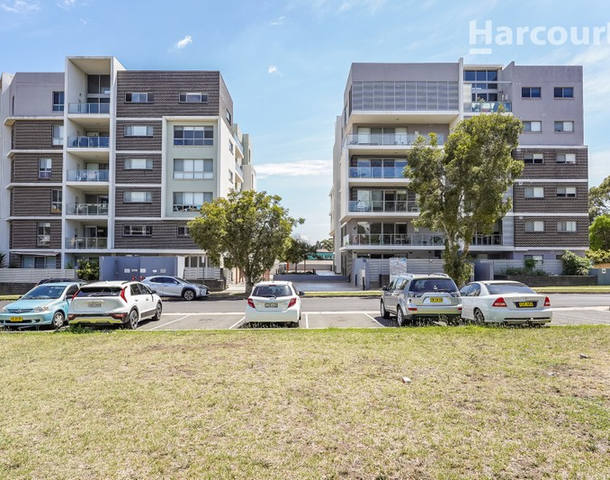 24/12-20 Tyler Street, Campbelltown NSW 2560