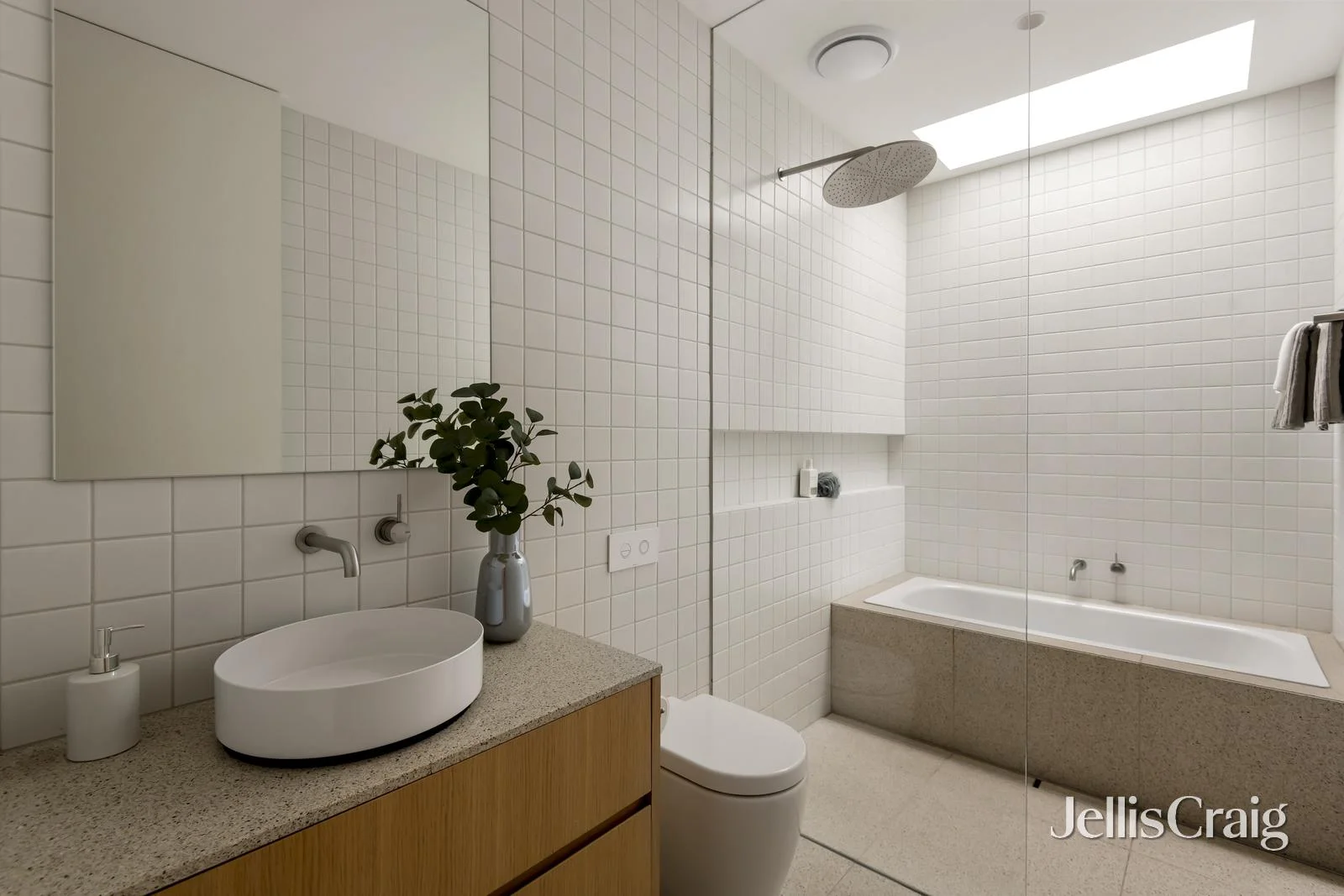 Additional image 21 of 7 Vasey Concourse, Croydon VIC 3136