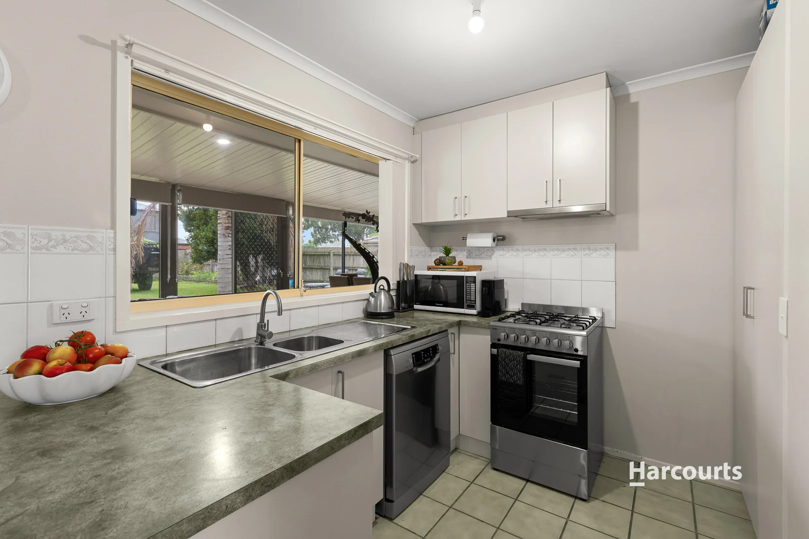 Additional image 5 of 37 Bluegrass Crescent, Pakenham VIC 3810