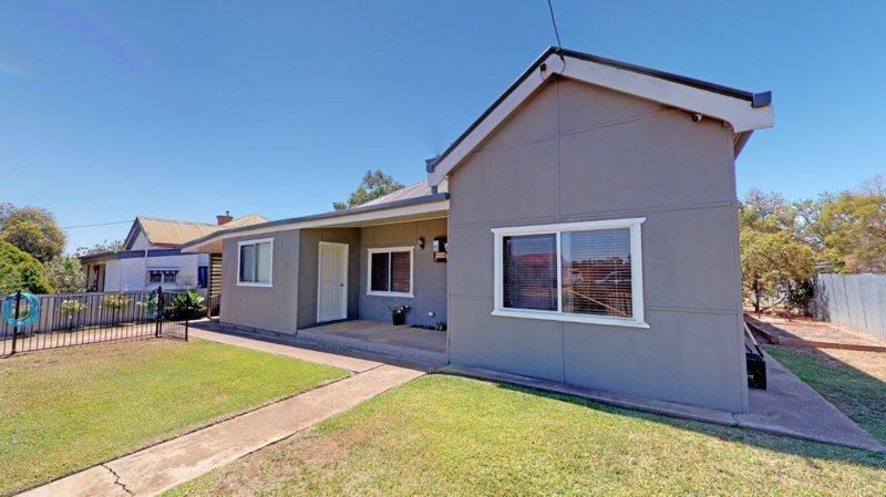 3 Gloucester St, Junee NSW 2663, Image 0