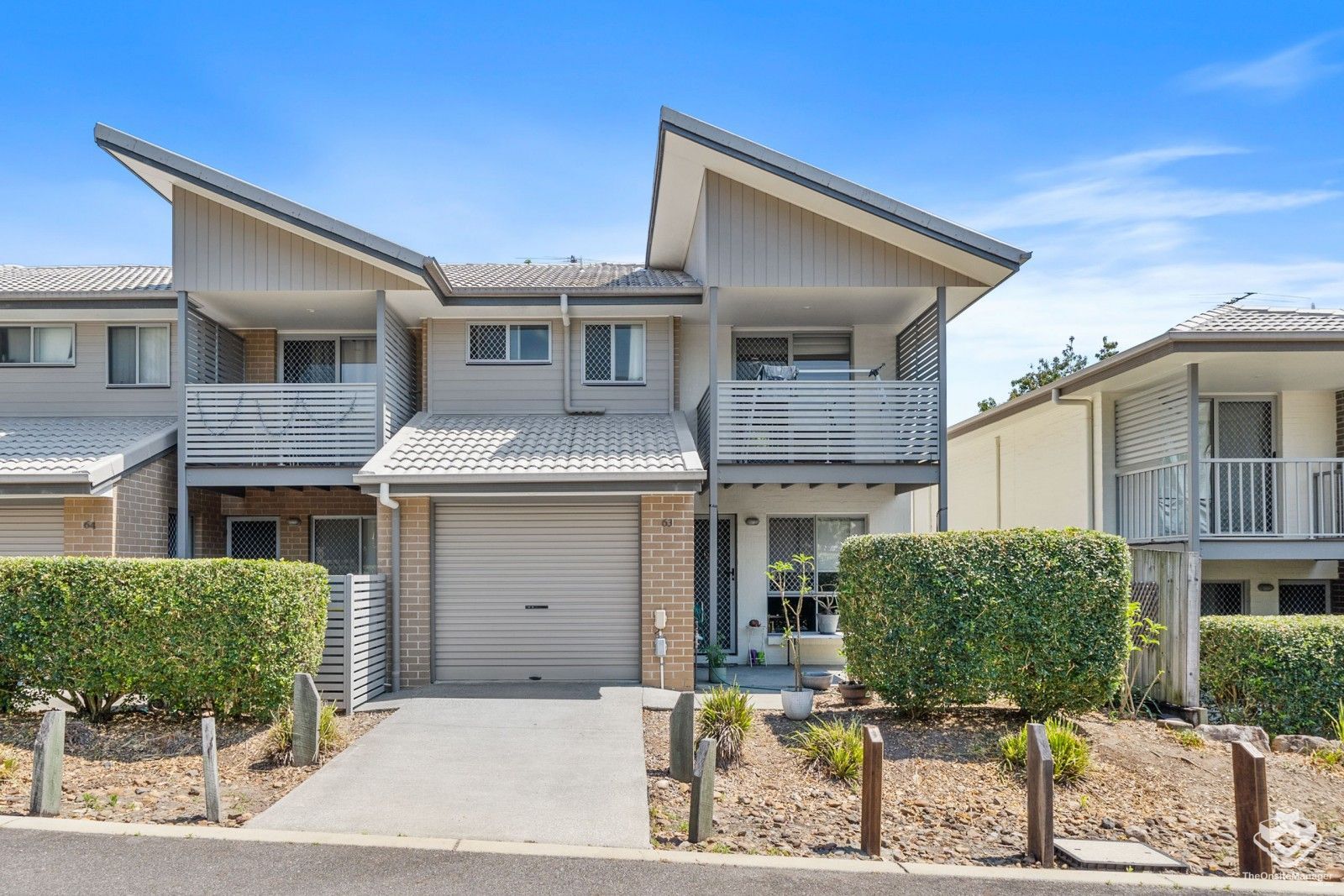 3 bedrooms Townhouse in ID:21162621/2311 Logan Road EIGHT MILE PLAINS QLD, 4113