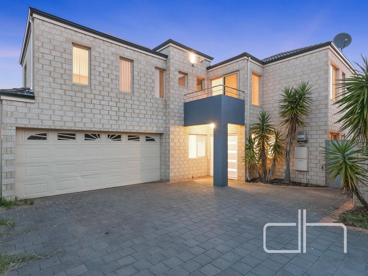 4 bedrooms House in 24B Florida Drive LANDSDALE WA, 6065