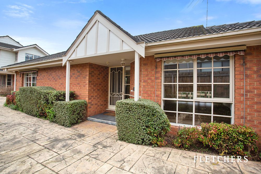2 bedrooms Apartment / Unit / Flat in 2/51 Hillside Road ROSANNA VIC, 3084