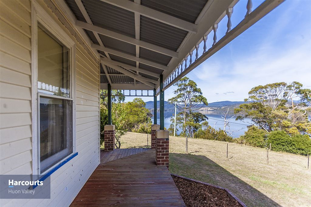 1278 Cygnet Coast Road, Lower Wattle Grove TAS 7109, Image 2