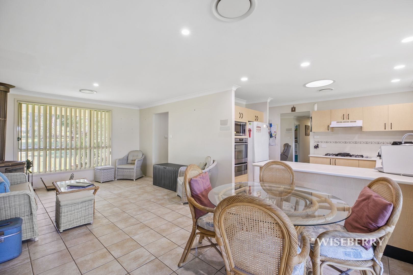 21 Buttonderry Way, Jilliby NSW 2259, Image 2