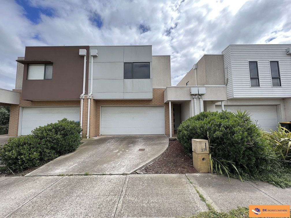 3 bedrooms Townhouse in 27 Chapel Street POINT COOK VIC, 3030