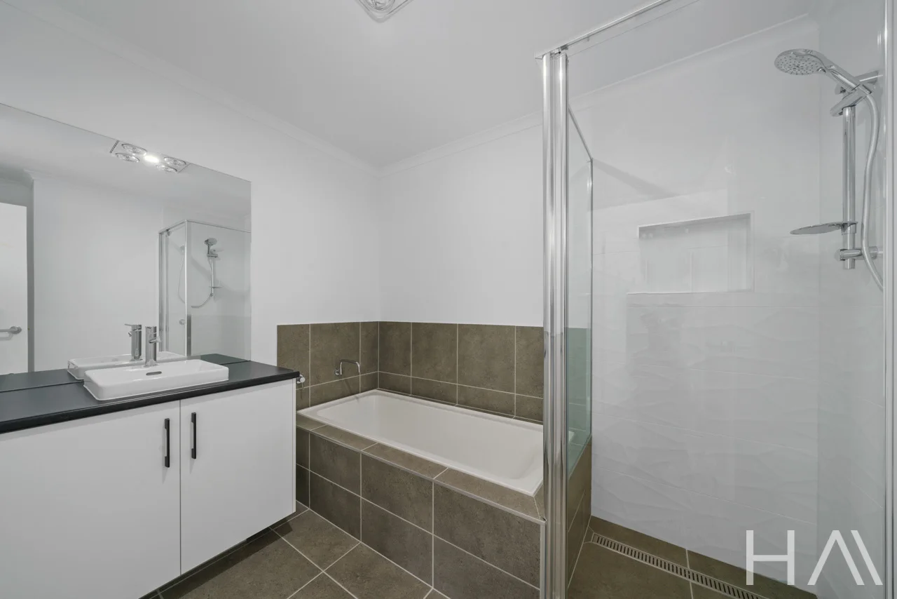 Additional image 8 of 1/45 Sandpiper Dr, Midway Point TAS 7171