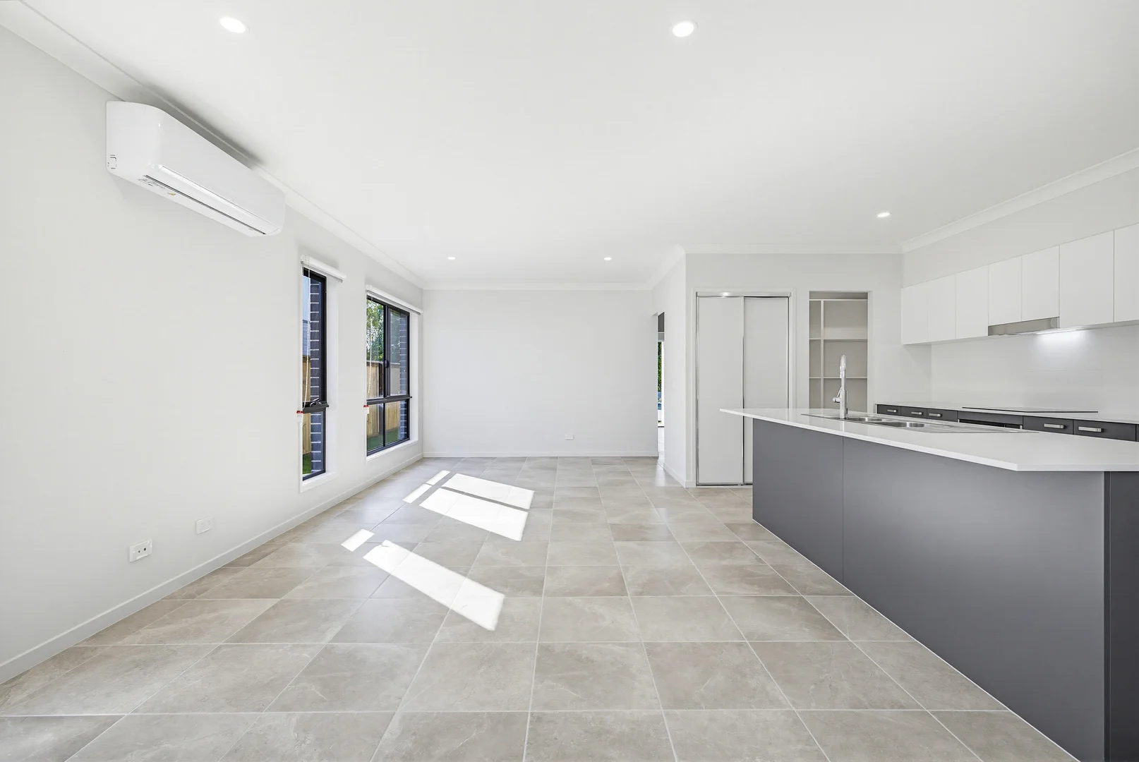 Additional image 5 of 14 Cambridge Pl, Burnside QLD 4560