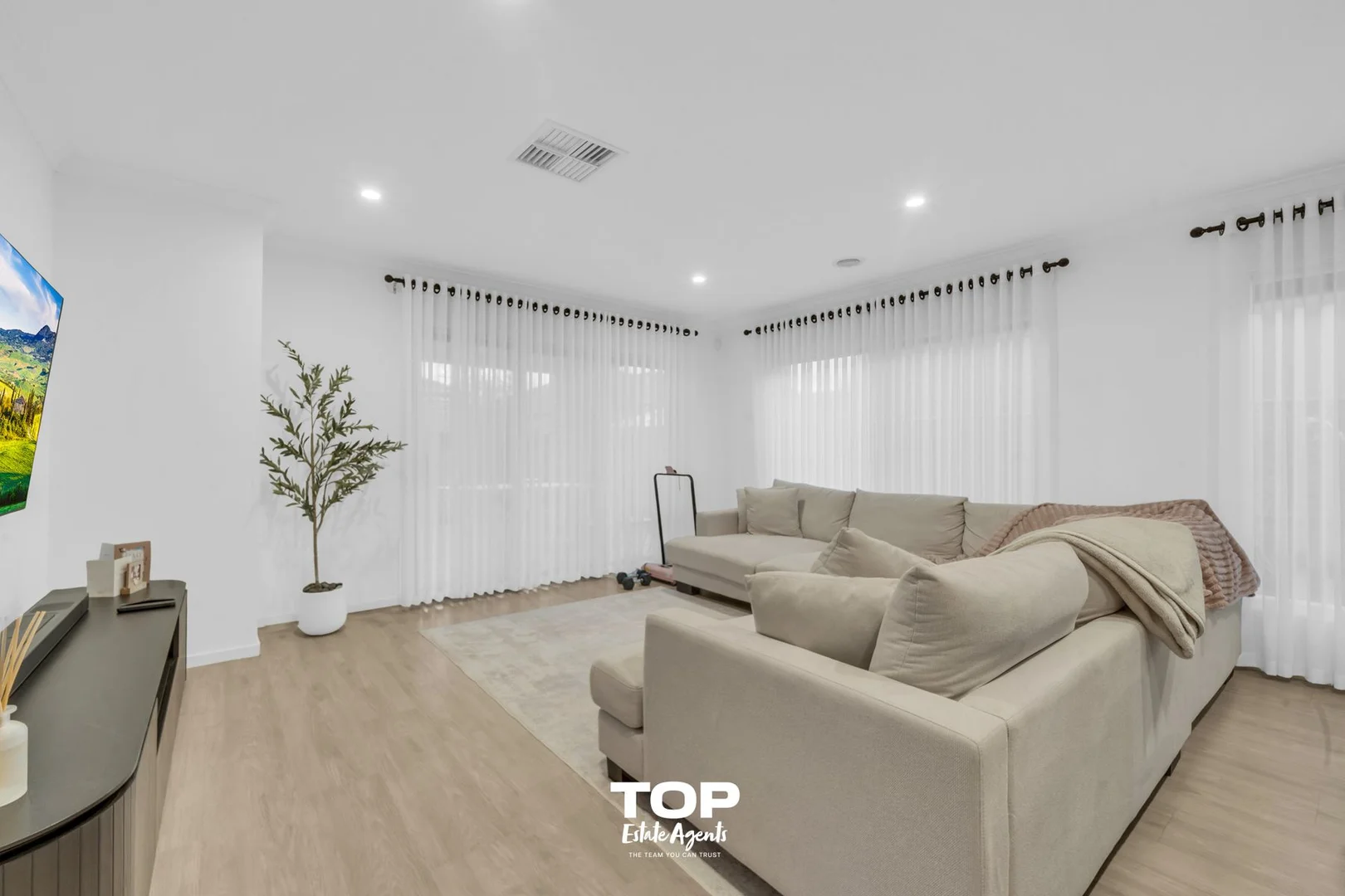 Additional image 14 of 26 Langshan Road, Clyde North VIC 3978