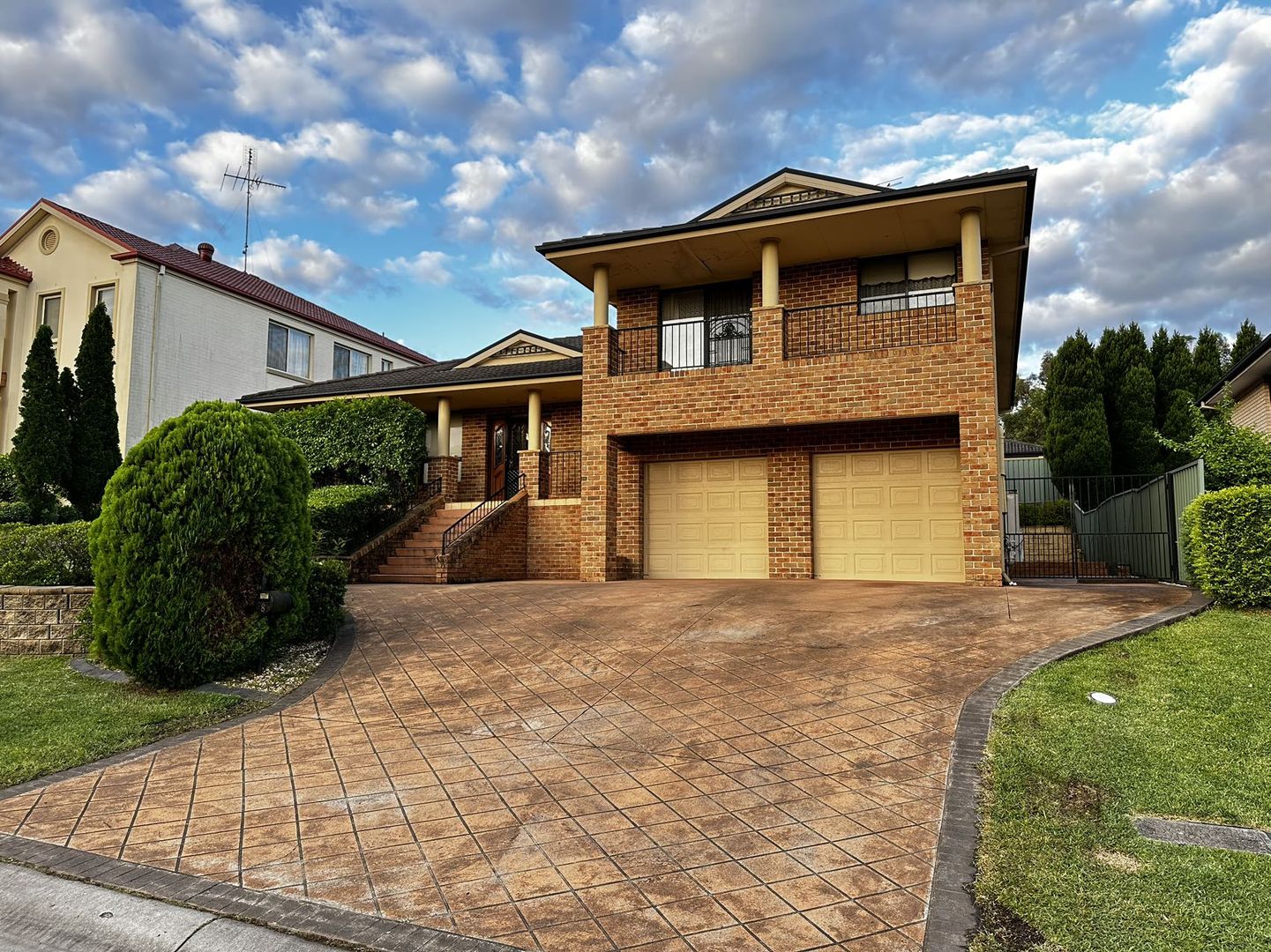 8 Orlander Avenue, Glenmore Park NSW 2745