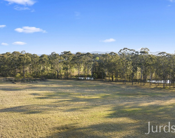 24B The Ballabourneen , Lovedale NSW 2325