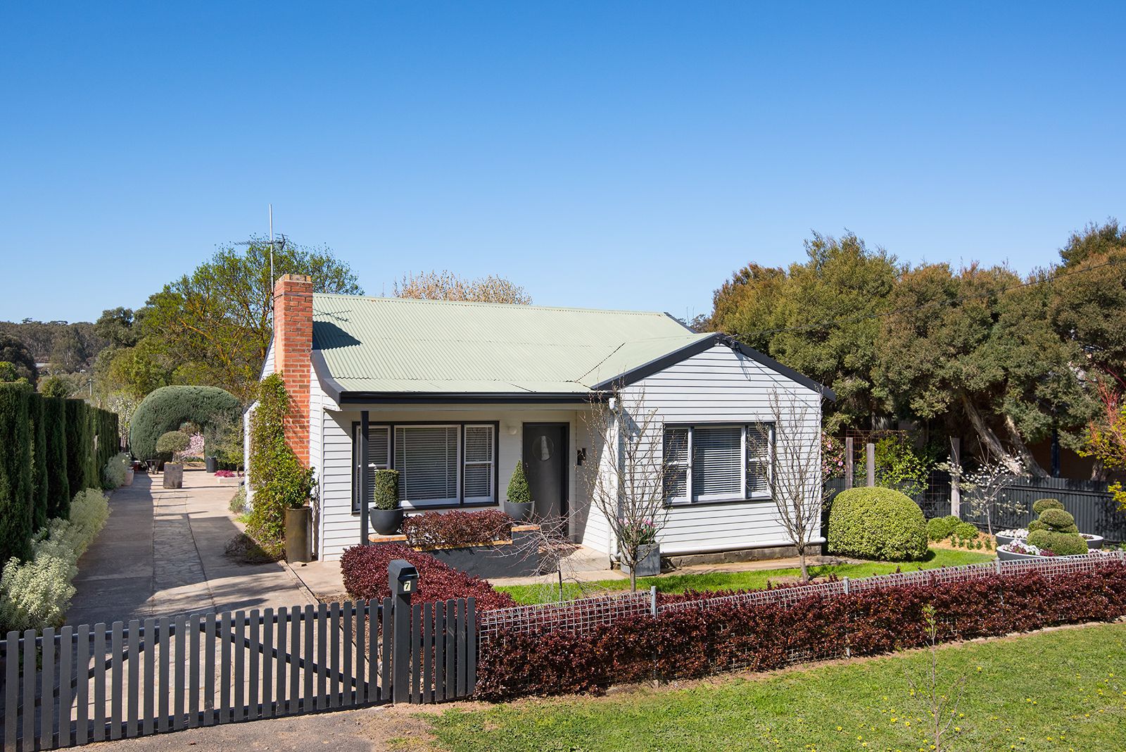 7 Baird Street, Castlemaine VIC 3450, Image 0