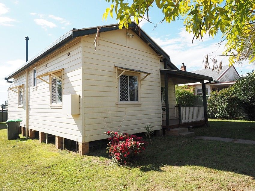 20 Middleton Street, South Kempsey NSW 2440 House For Rent Domain