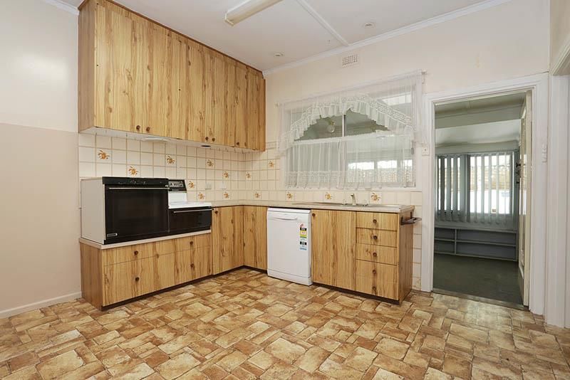 111 Nelson Road, Box Hill North VIC 3129, Image 2