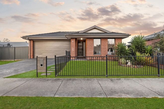 Picture of 5 Matheson Street, LUCAS VIC 3350