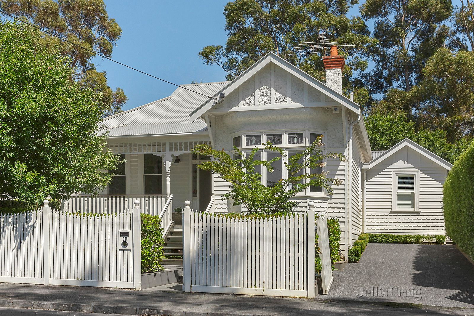 19 Spencer Road, Camberwell VIC 3124