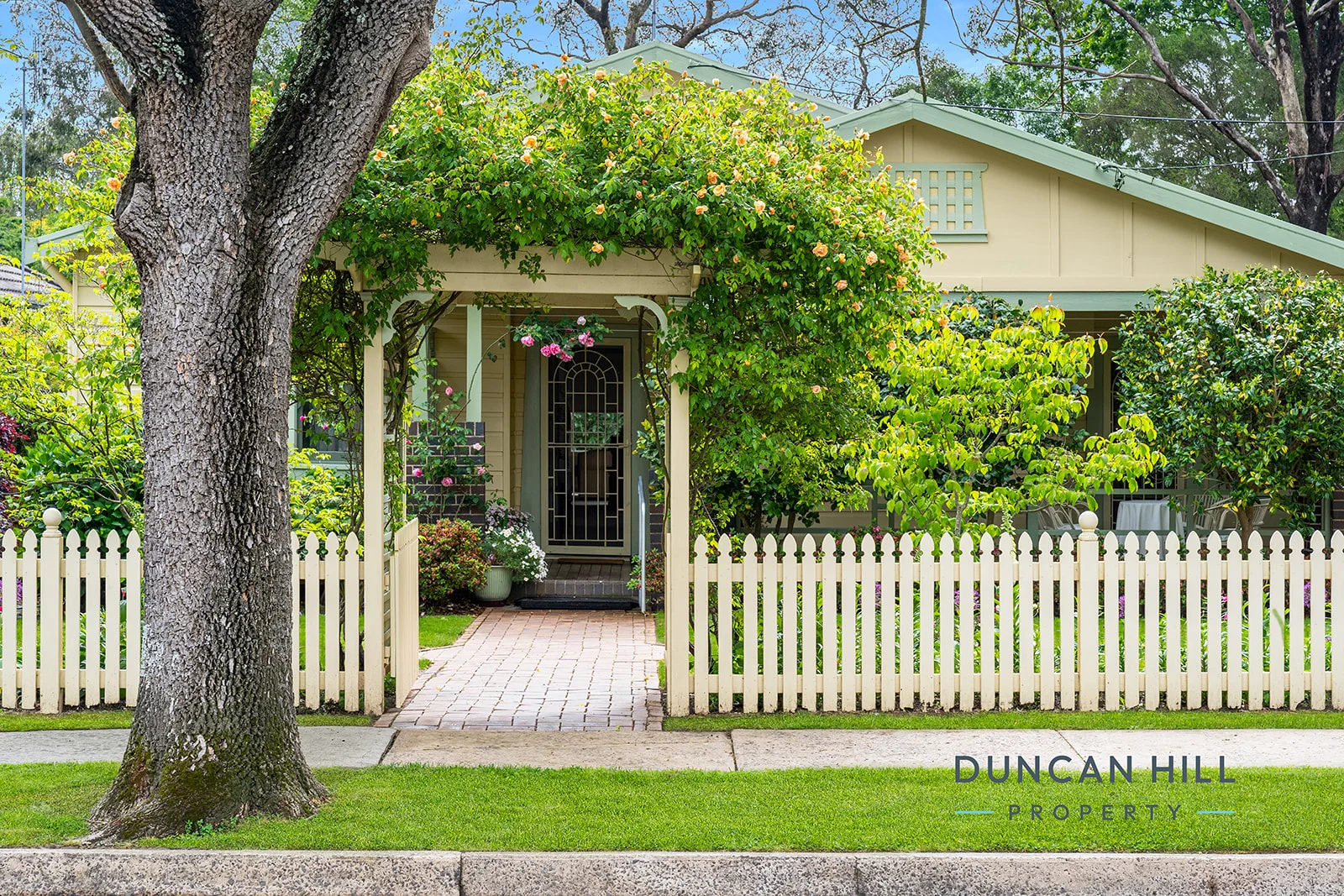 Sold 9 Holly Street, Bowral NSW 2576 on 27 Oct 2026 - 2021276700 | Domain