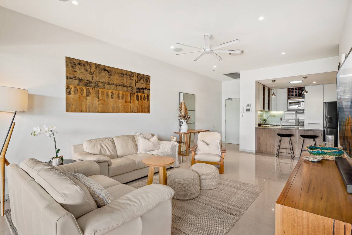 3/232 Oxford Street Balmoral 4171 - Image 4