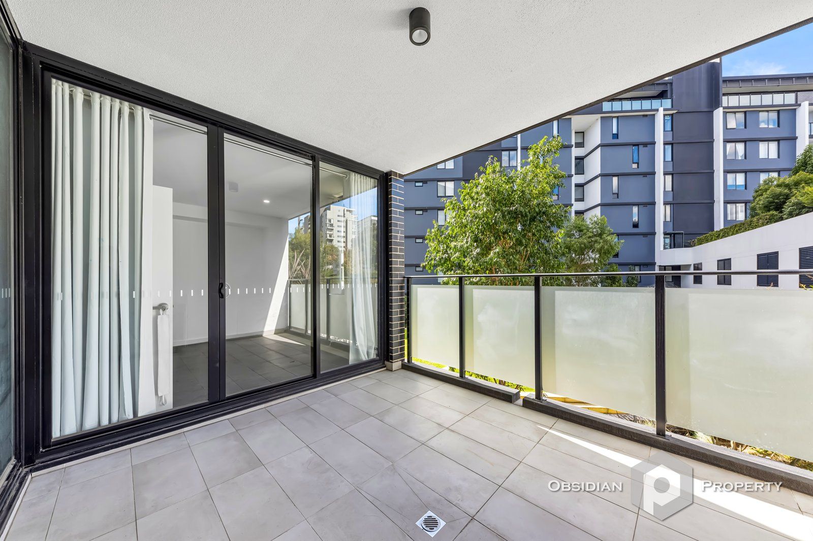 2 bedrooms Apartment / Unit / Flat in 106/99a Bonar Street WOLLI CREEK NSW, 2205