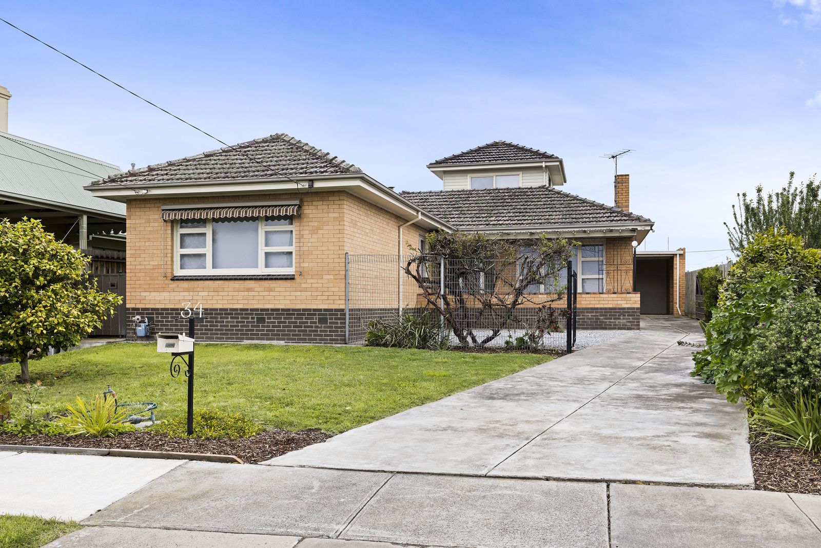 4 bedrooms House in 34 Sheridan Street HAMLYN HEIGHTS VIC, 3215