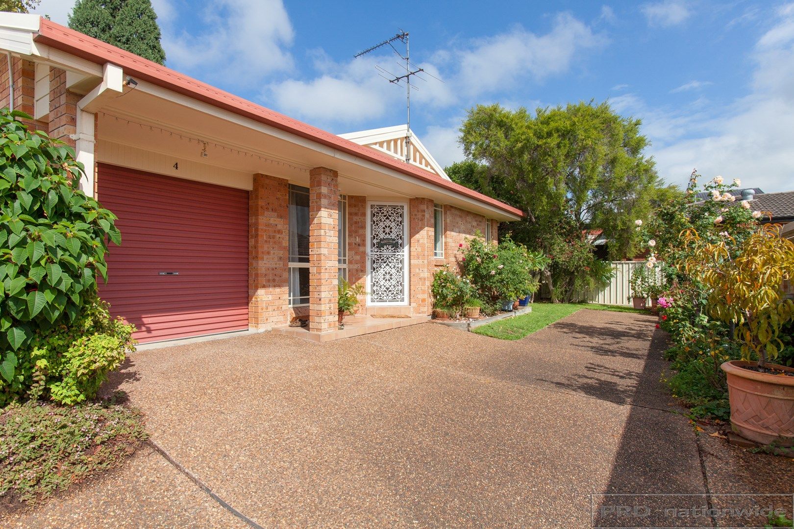 4/44 Crawford Avenue, Tenambit NSW 2323, Image 0