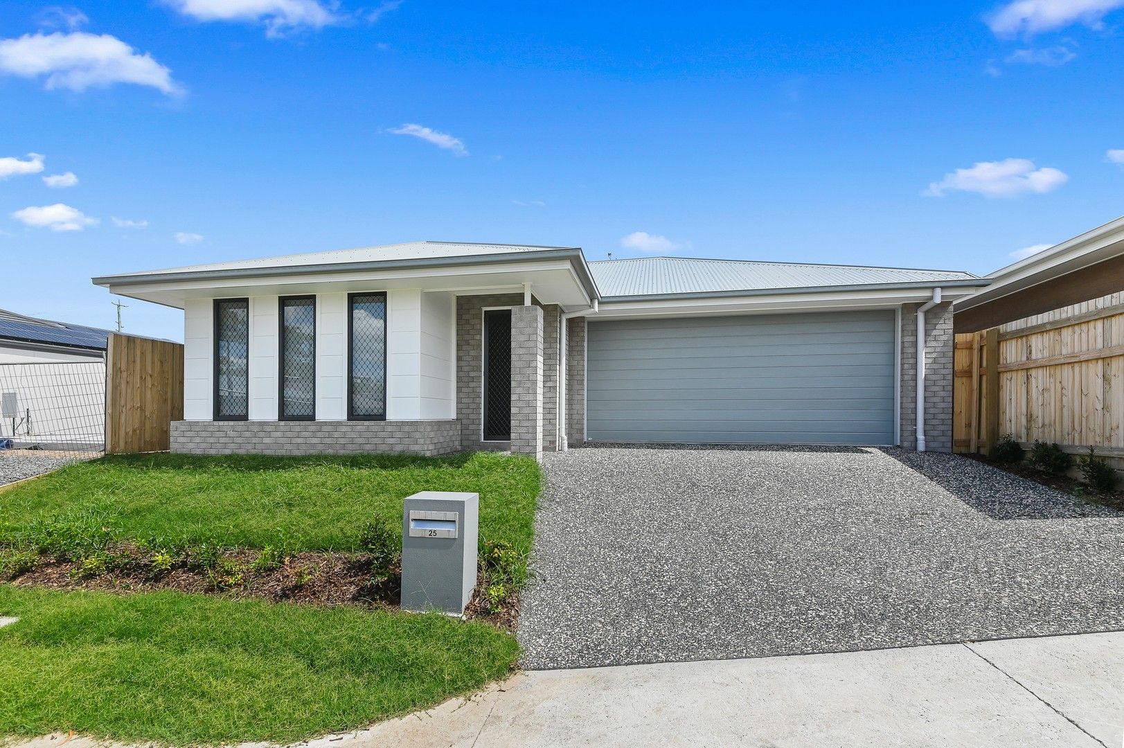 25 Zenith Place, Pallara QLD 4110, Image 0