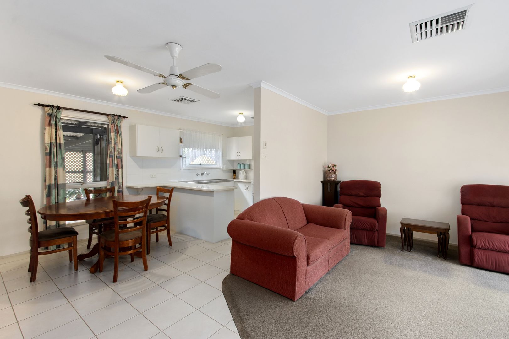 80 Warooka Road, Yorketown SA 5576, Image 2