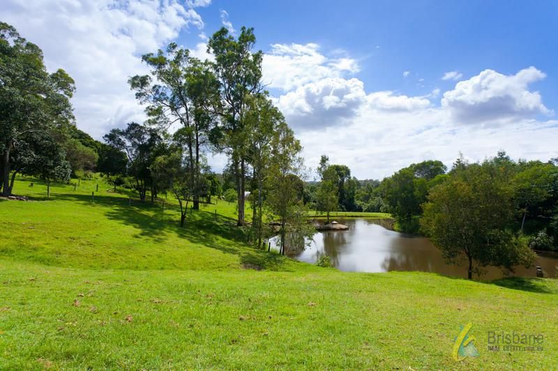 77 Old Farm Rd, PULLENVALE QLD 4069, Image 1