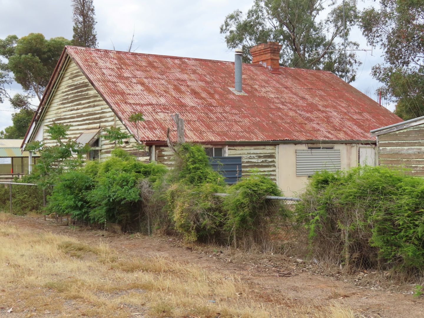 92 Brookton Highway, Brookton WA 6306 Domain