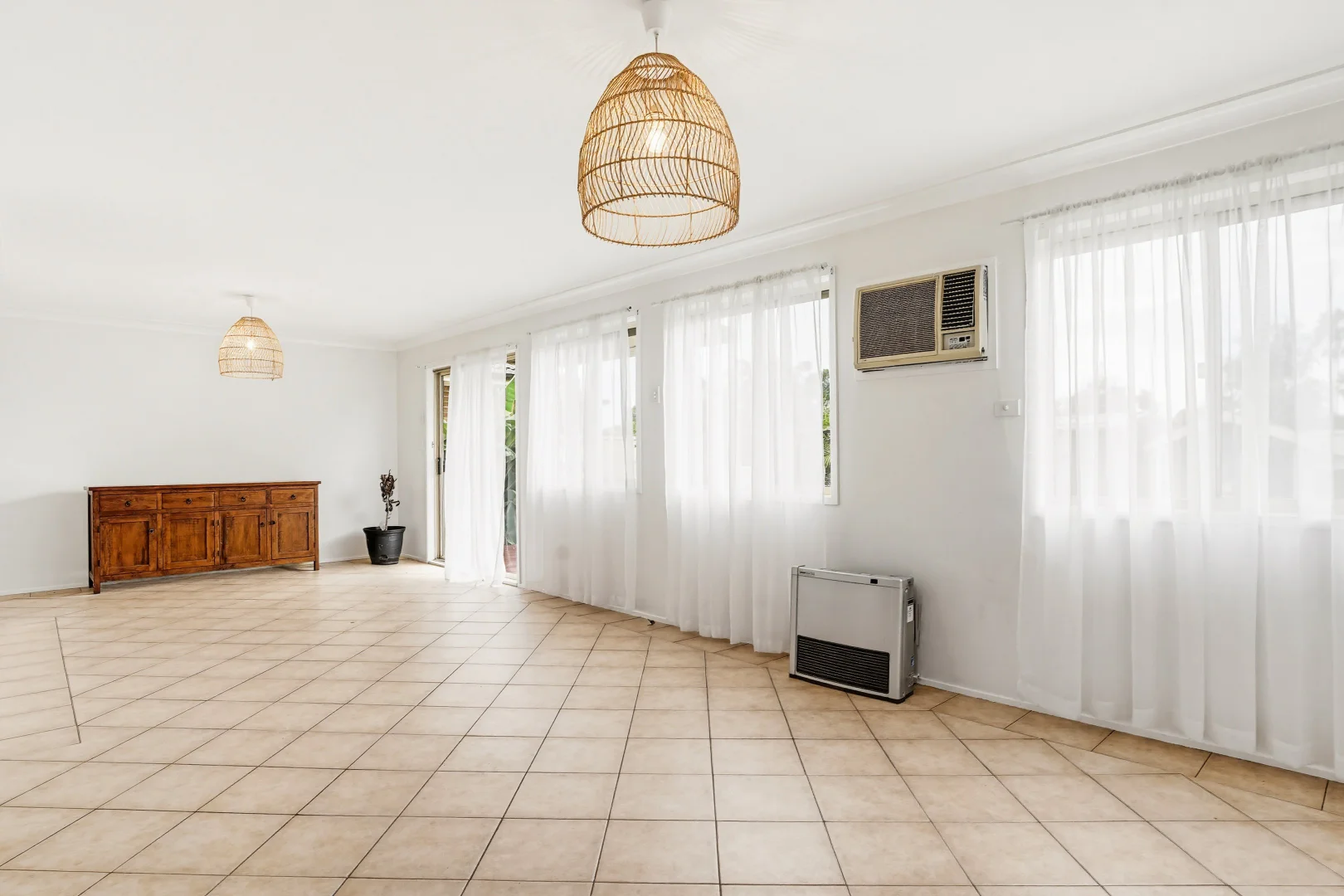 Additional image 2 of 17 Amsterdam Street, Oakhurst NSW 2761