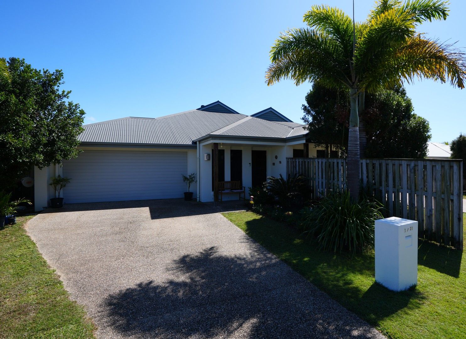 3 bedrooms House in 1/31 Schooner Avenue BUCASIA QLD, 4750