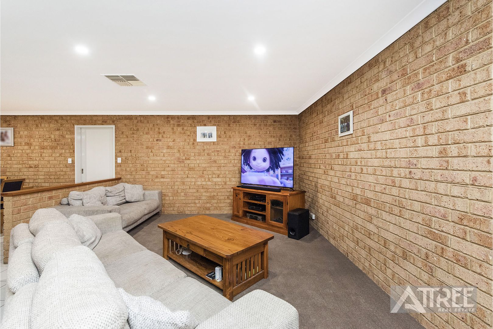 26 Templetonia Retreat, Canning Vale WA 6155, Image 2