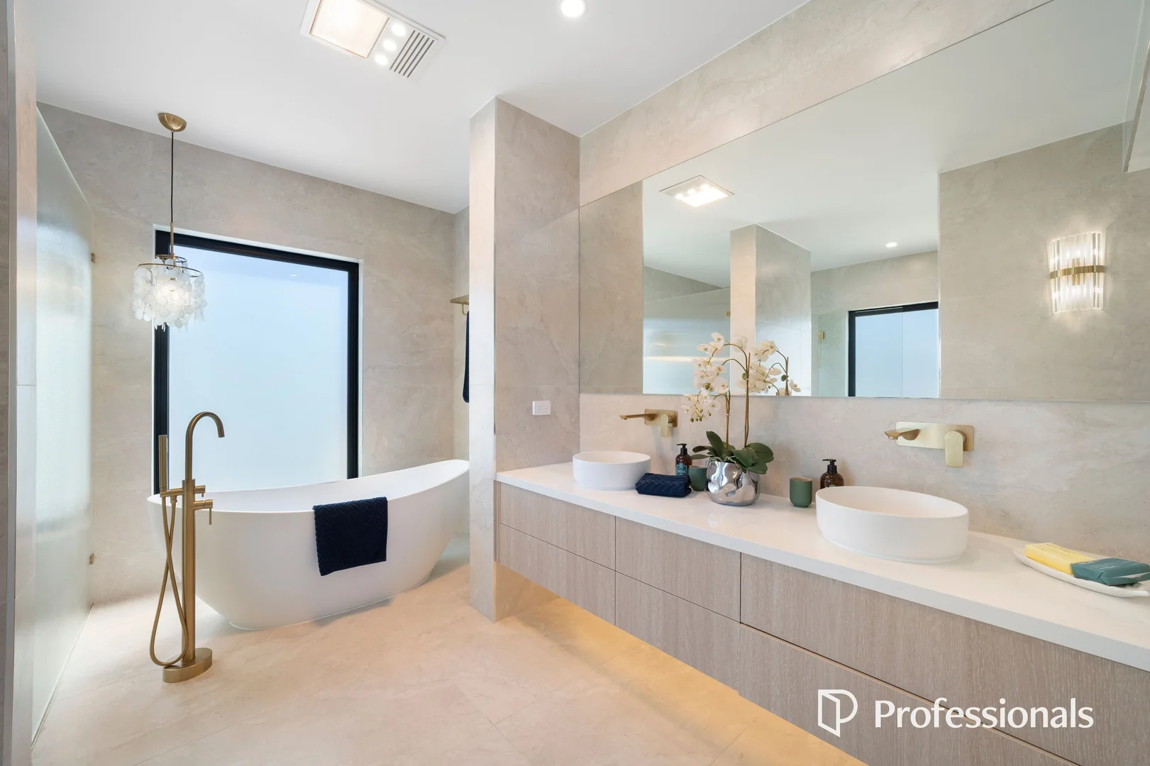 9 Monterey Avenue, Glen Waverley VIC 3150 | Domain