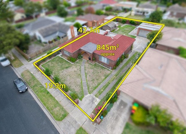 22 First Street, Clayton South VIC 3169