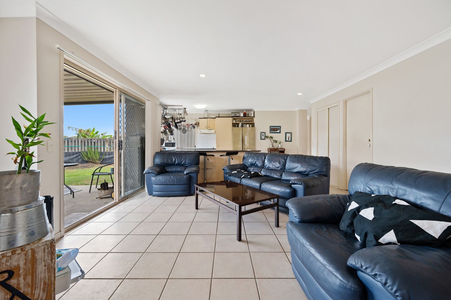 57 Marble Arch Place, Arundel QLD 4214, Image 1