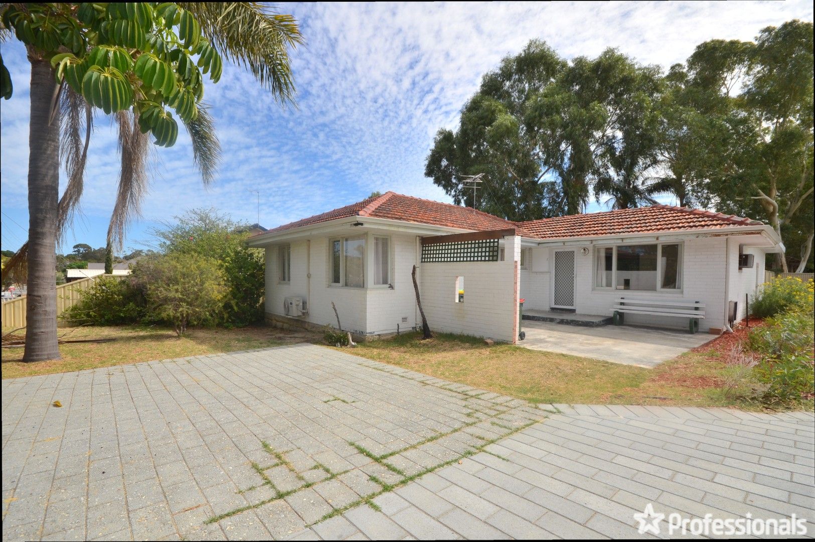 3 bedrooms House in 23 Treen Street BALGA WA, 6061