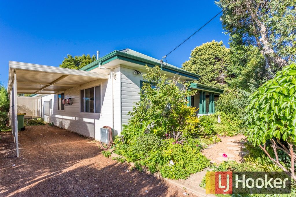 22 Centennial Avenue, Harvey WA 6220, Image 1