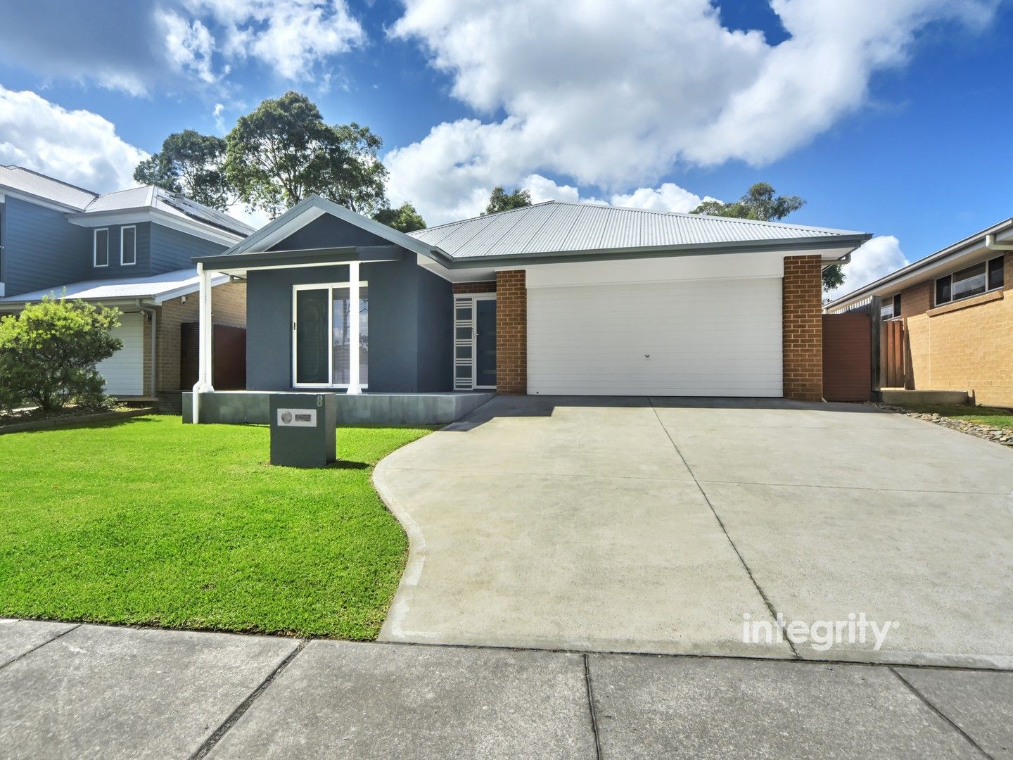 8 Bayswood Avenue, Vincentia NSW 2540, Image 0