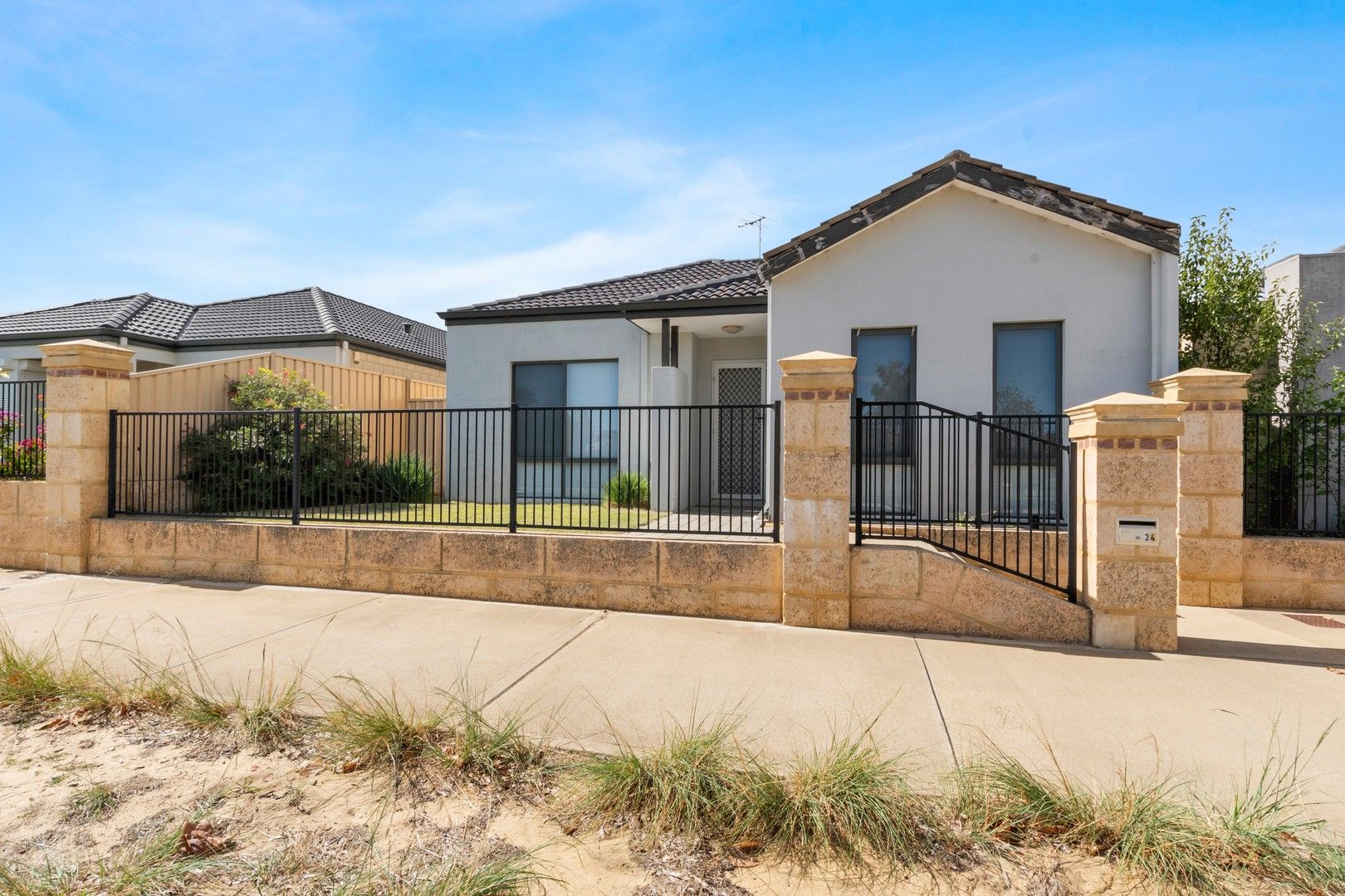 4 bedrooms House in 34 Sandgate Boulevard BALDIVIS WA, 6171