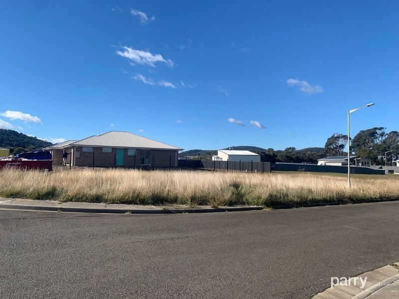 22 Stonehouse Street, George Town TAS 7253, Image 2