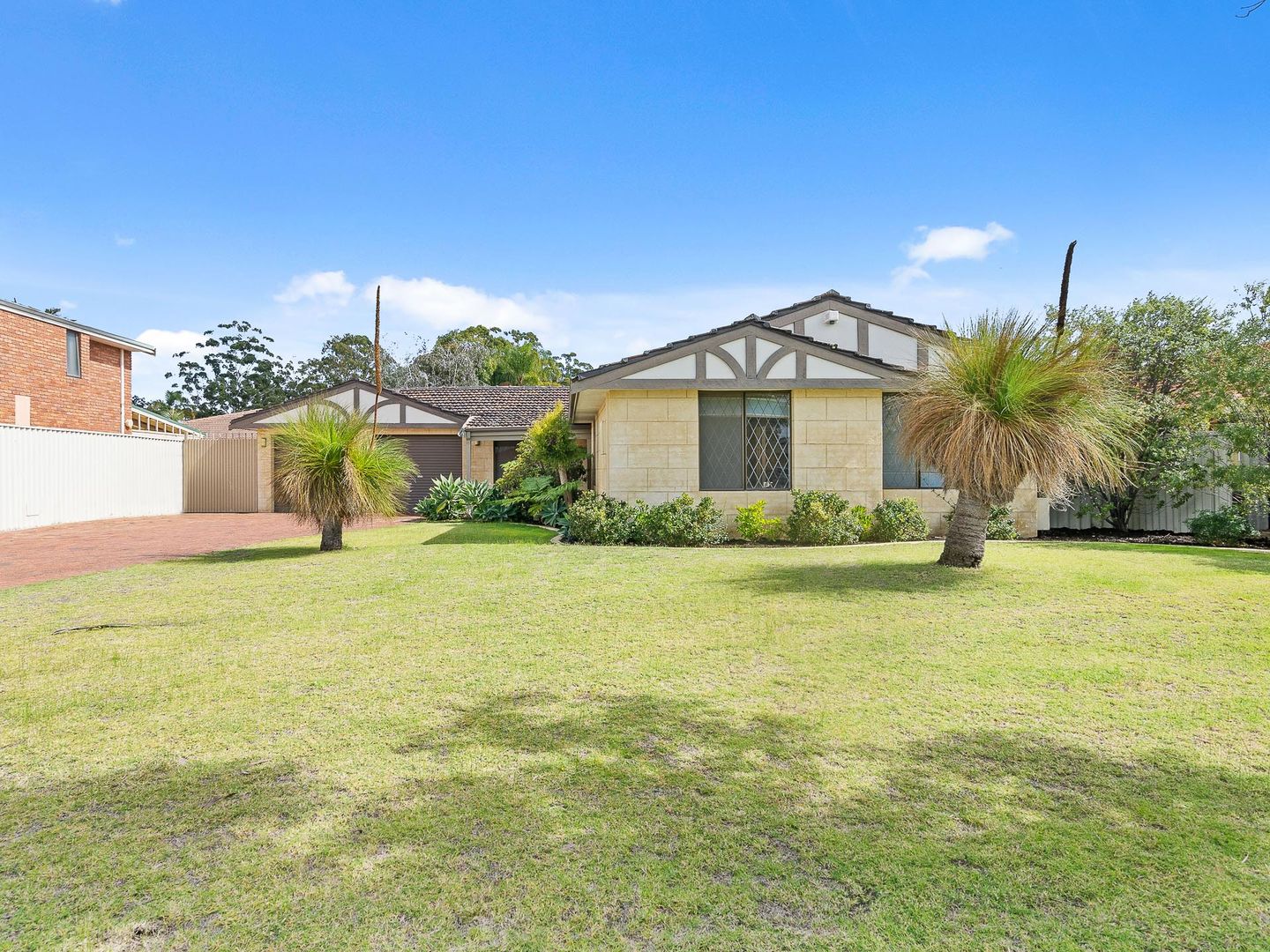 17 Jacaranda Drive, Ballajura WA 6066, Image 1