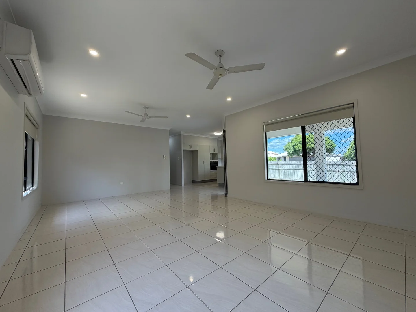 Additional image 3 of 32 Franklin Drive, Mount Louisa QLD 4814