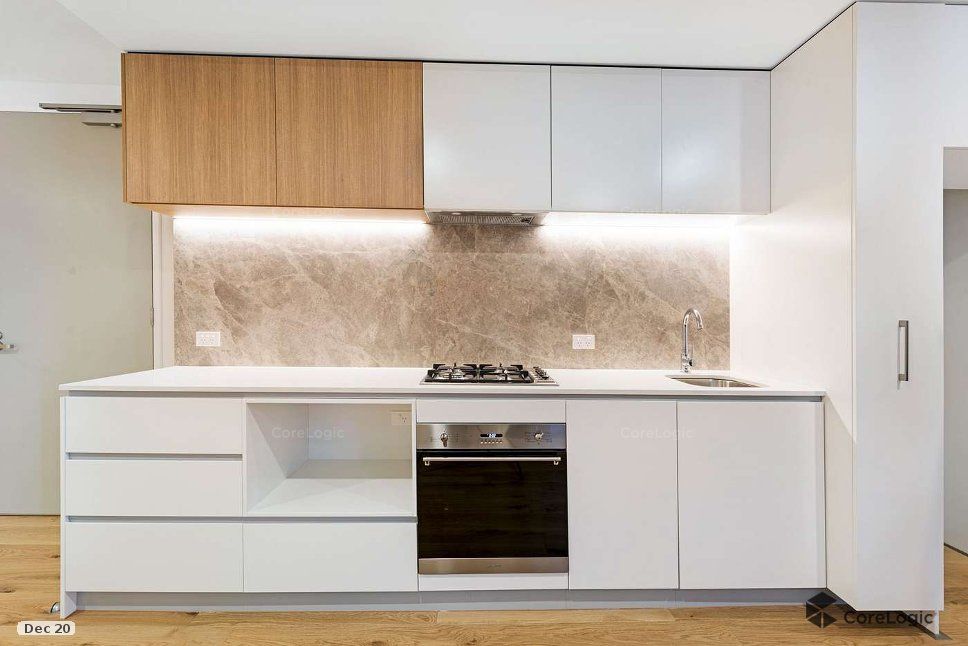 2 bedrooms Apartment / Unit / Flat in 202/15-23 Batman Street WEST MELBOURNE VIC, 3003