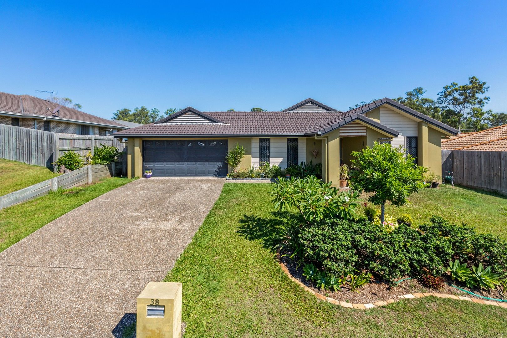 38 Somerwil Crescent, Bellbird Park QLD 4300, Image 2