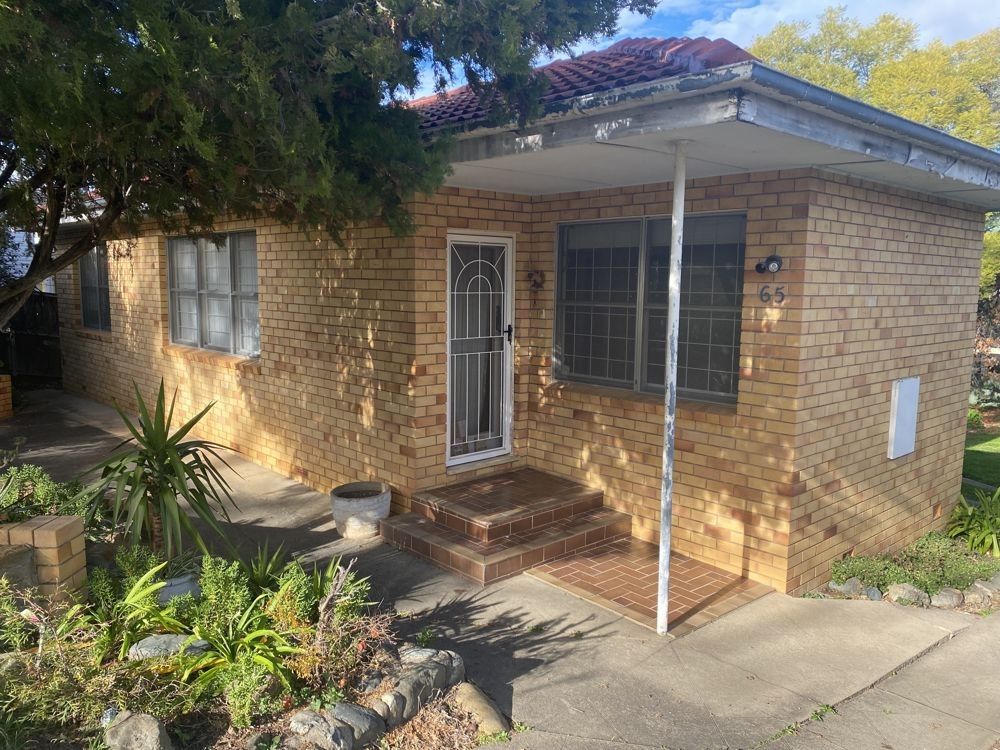 3 bedrooms House in 65 Raglan Street TAMWORTH NSW, 2340