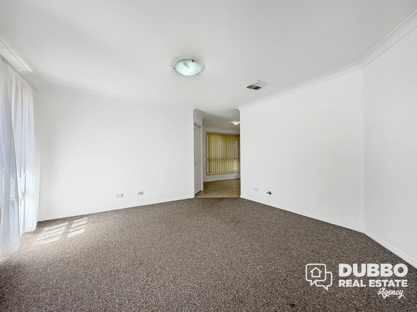 Additional image 2 of 3 Lancaster Park Place, Dubbo NSW 2830